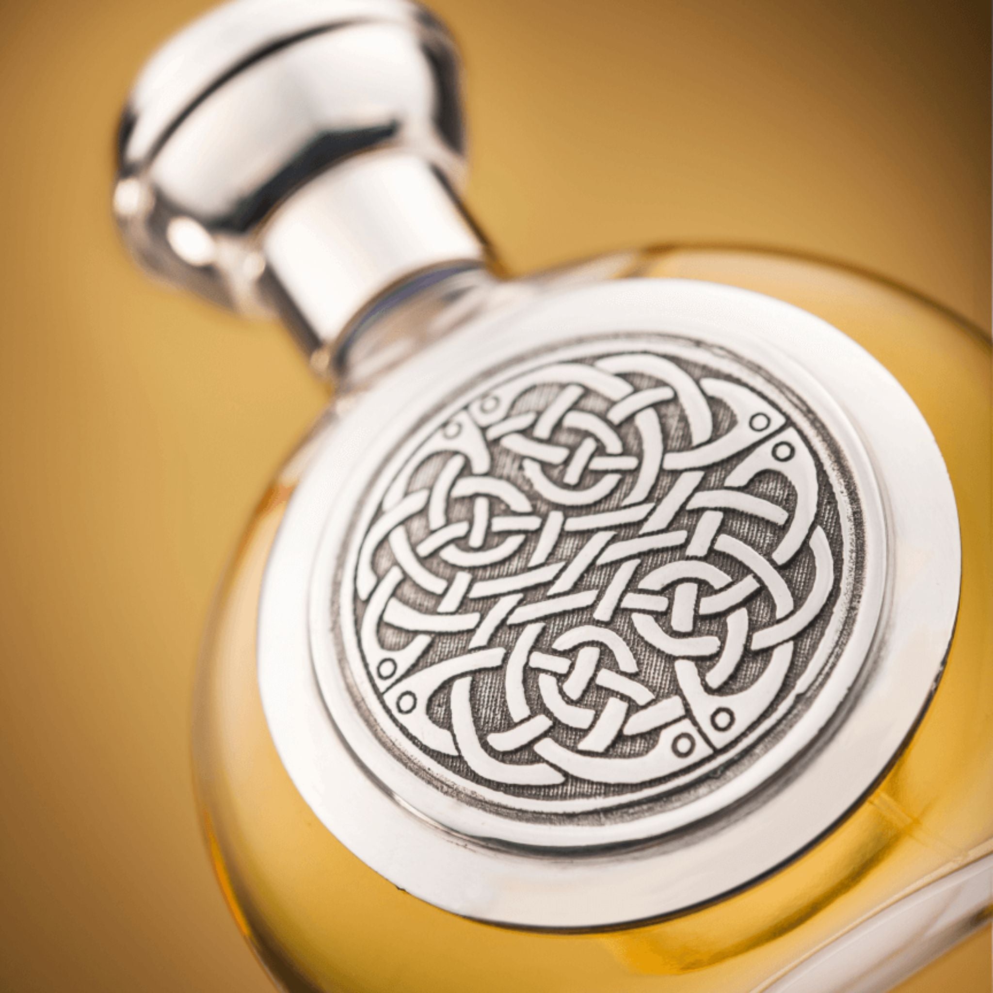 Complex | Boadicea The Victorious | parfumexquis