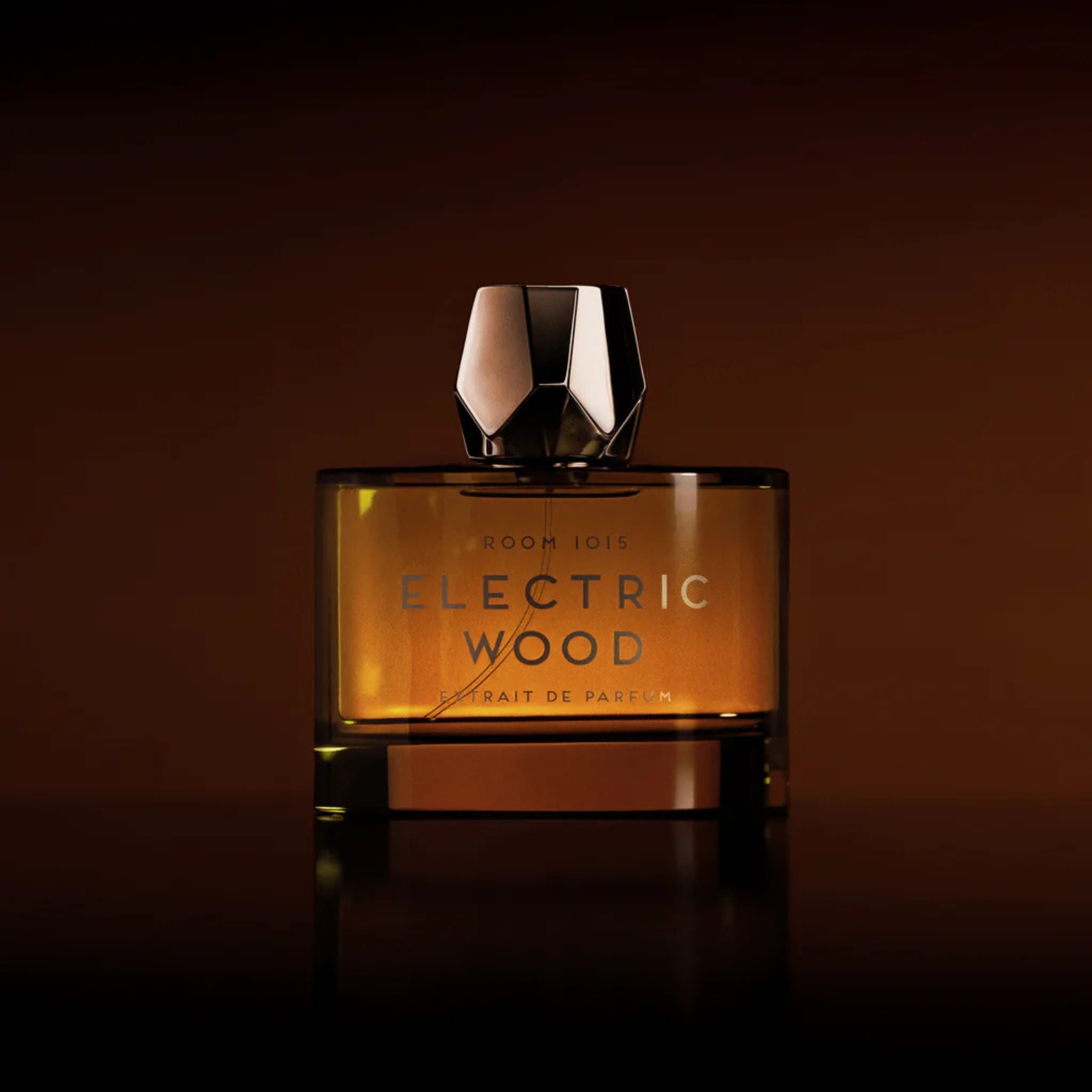Electric Wood Extrait | Room 1015 | parfumexquis